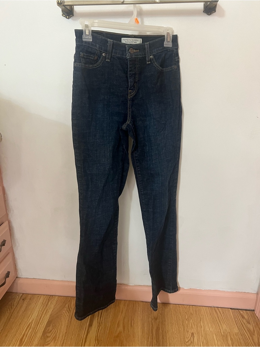 Levi's Perfectly Slimming 512 Bootcut jeans 4M
